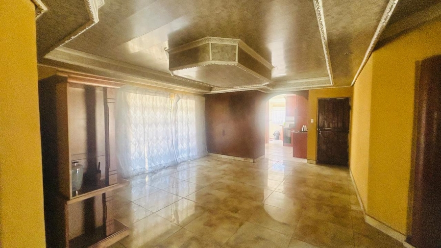 3 Bedroom Property for Sale in Zamdela Free State